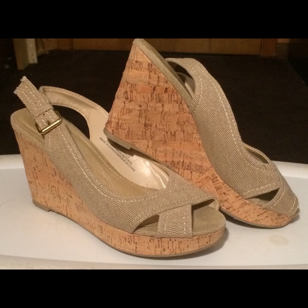Summer shoes